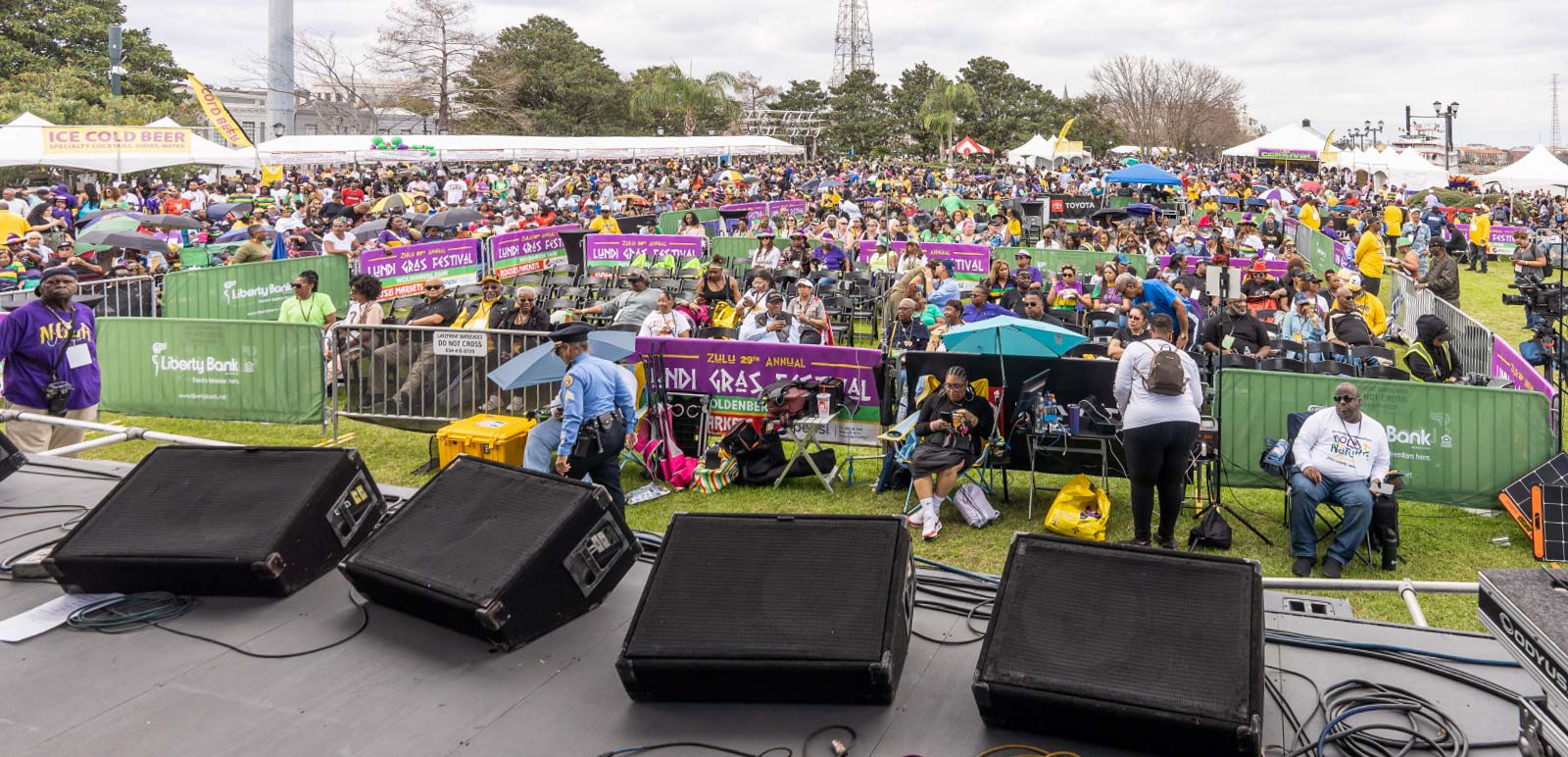 The Lundi Gras Stage